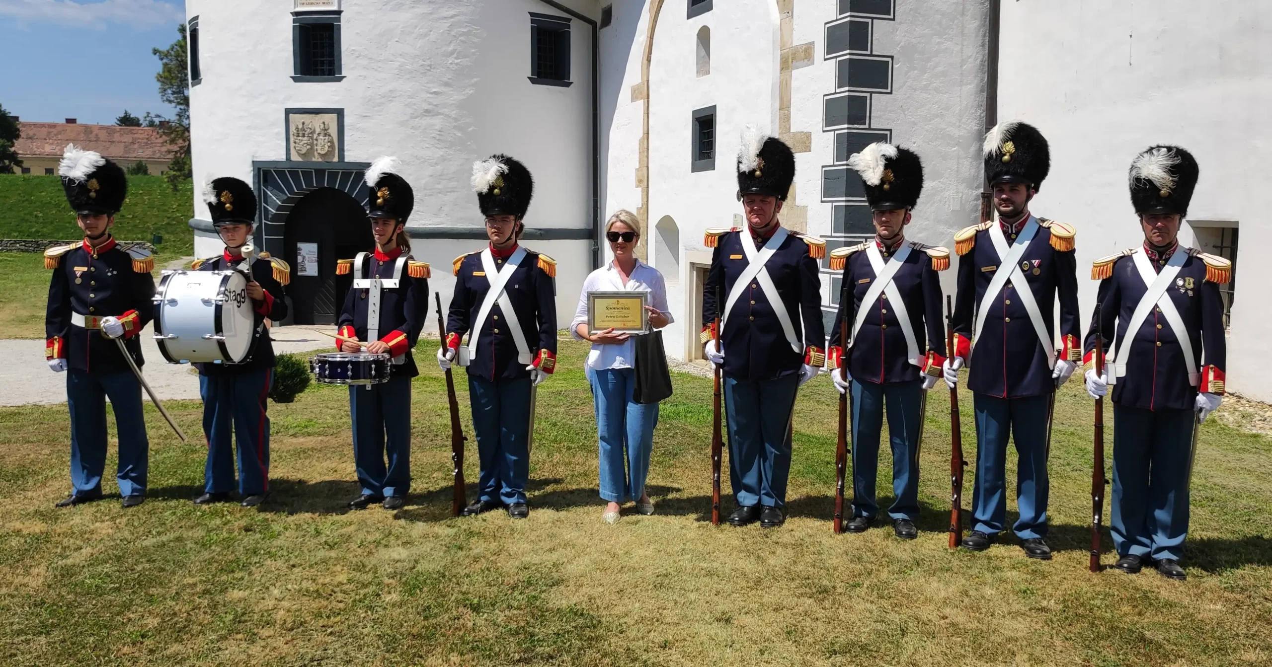 1720890085708 1720890085708