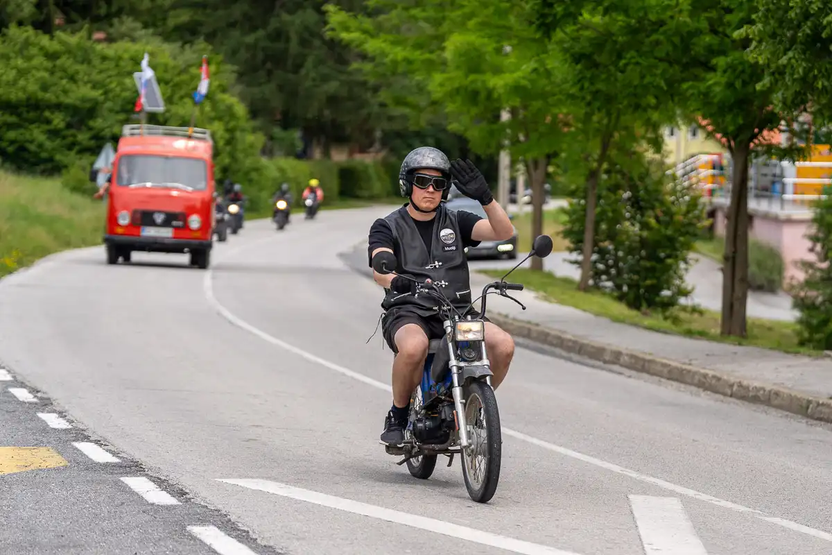 2.6.2024. – 3. Tomos susret „med mejom i Ravnom gorom“_FB Media (16 of 62) 2.6.2024. – 3. Tomos susret „med mejom i Ravnom gorom“_FB Media (16 of 62)