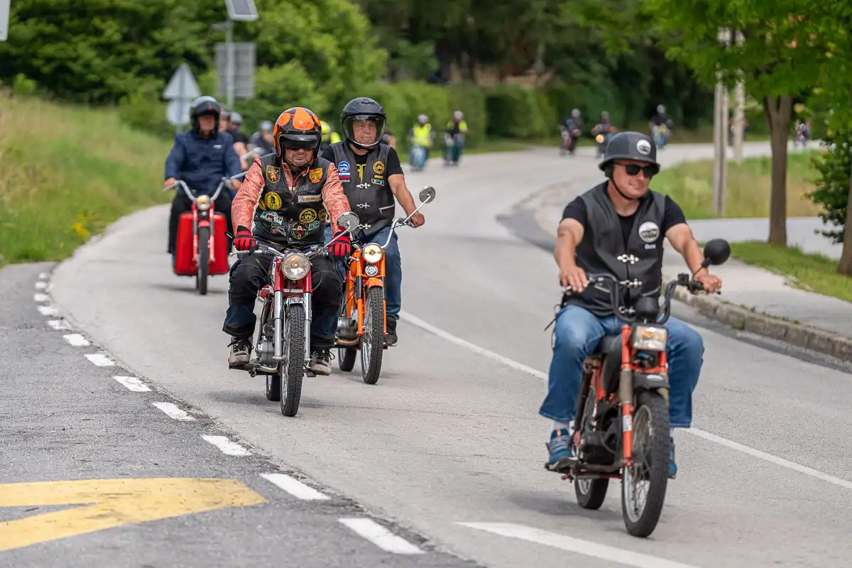 2.6.2024. – 3. Tomos susret „med mejom i Ravnom gorom“_FB Media (7 of 62) 2.6.2024. – 3. Tomos susret „med mejom i Ravnom gorom“_FB Media (7 of 62)