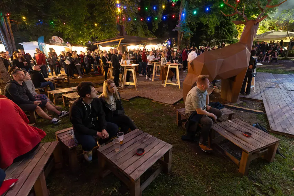 2fest biergarten 16 2fest biergarten 16