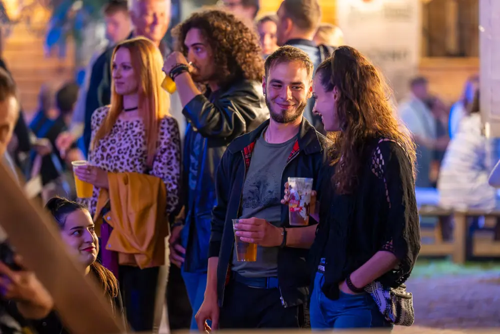 2fest biergarten 21 2fest biergarten 21