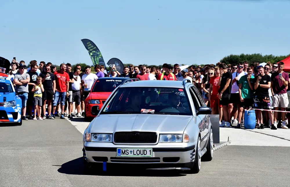 4. Meet Tuning Crew Varaždin FOTO_ Varazdinski.hr 26 4. Meet Tuning Crew Varaždin FOTO_ Varazdinski.hr 26