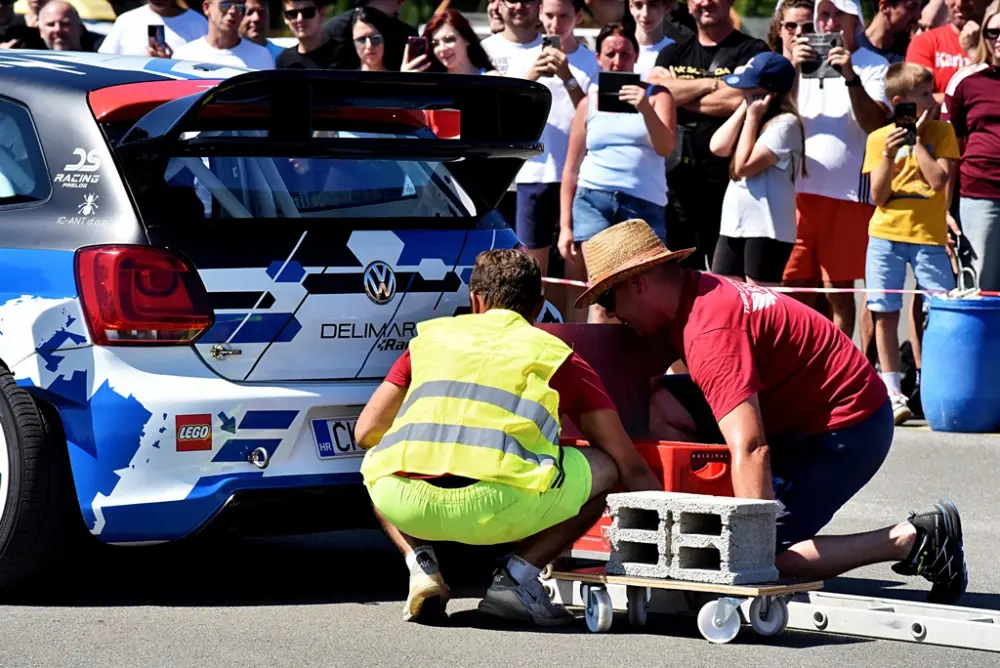 4. Meet Tuning Crew Varaždin FOTO_ Varazdinski.hr 29 4. Meet Tuning Crew Varaždin FOTO_ Varazdinski.hr 29