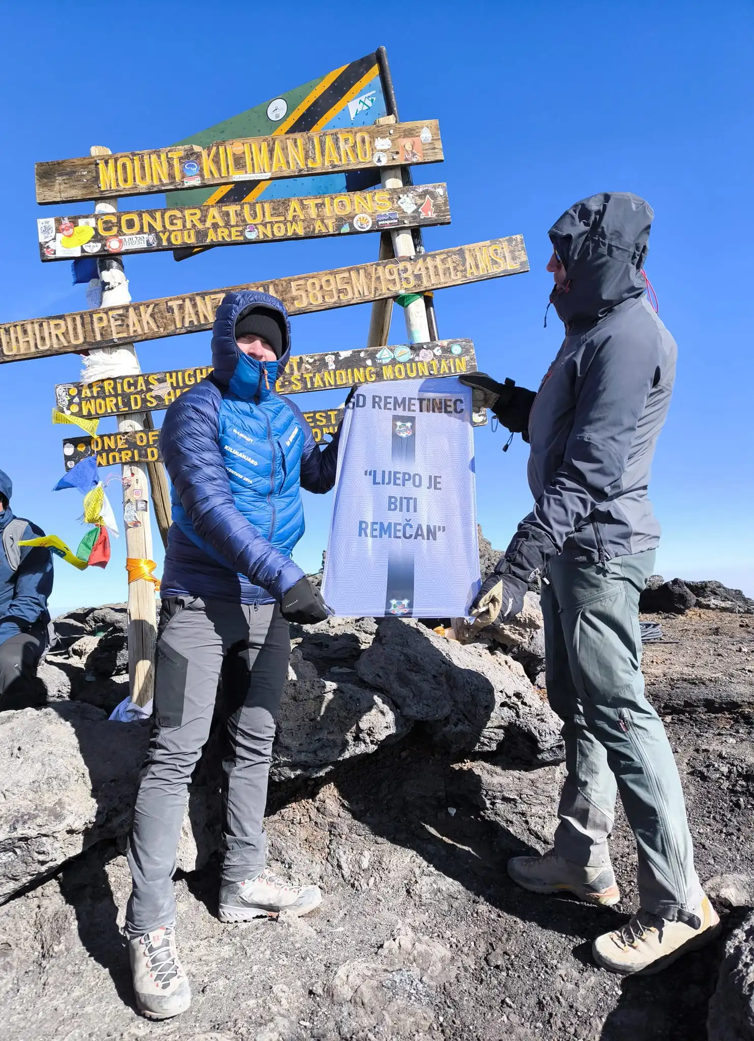 453095920_1258949235359166_911071889840239497_n 453095920_1258949235359166_911071889840239497_n