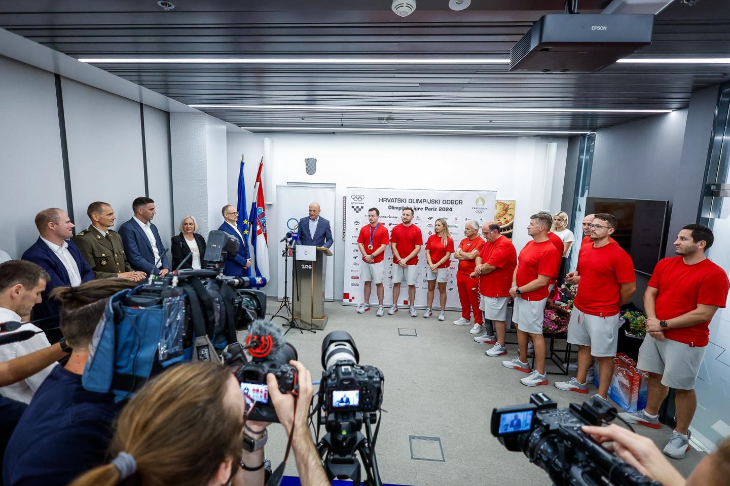 453909654_903001908522962_3319337301104360985_n