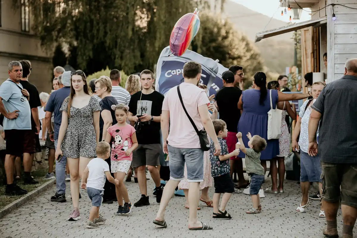 454989912_906519671522214_1462419115020226095_n