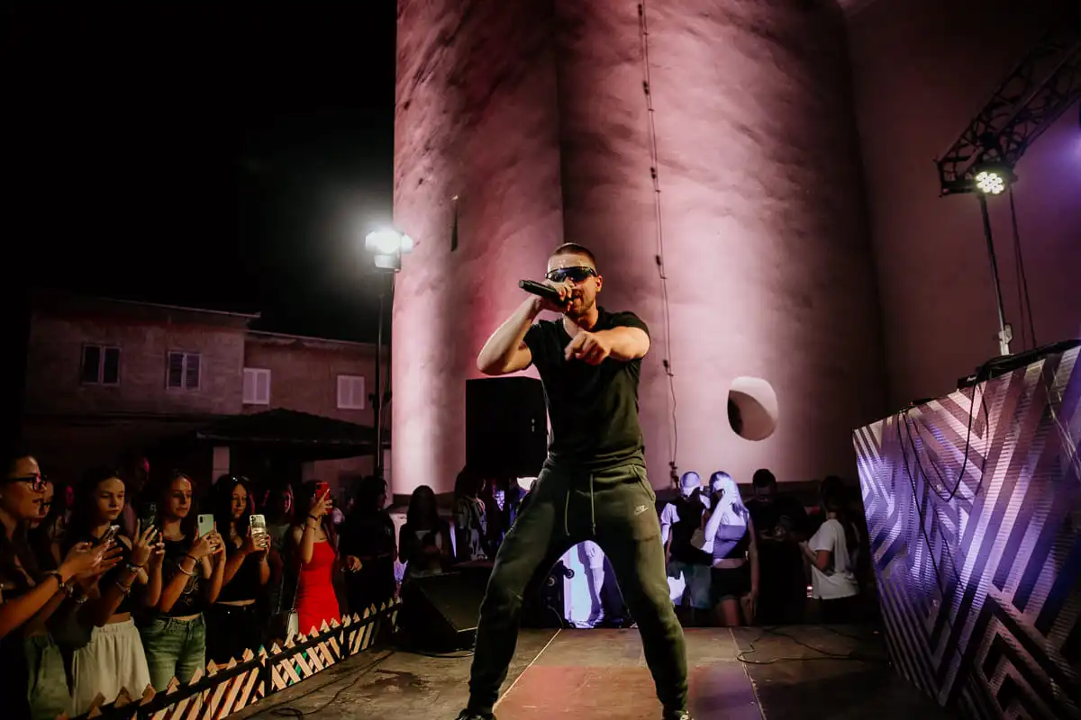 454999119_906522348188613_4189452454823325828_n