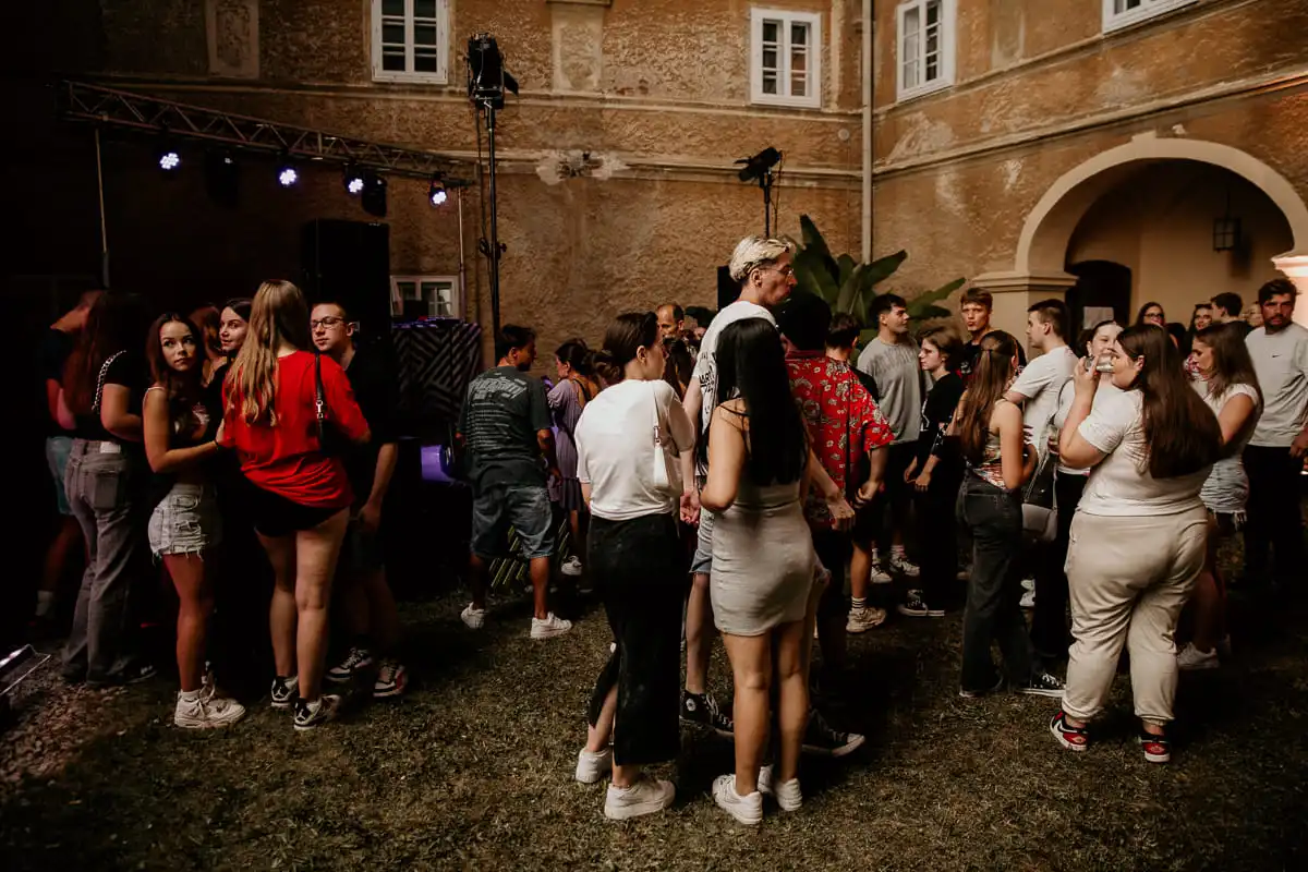 454999943_906522154855299_8694728036718447457_n