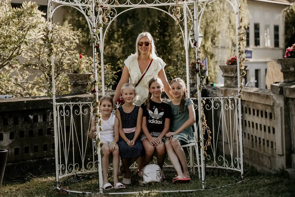 455006460_906519788188869_1947617976542070388_n