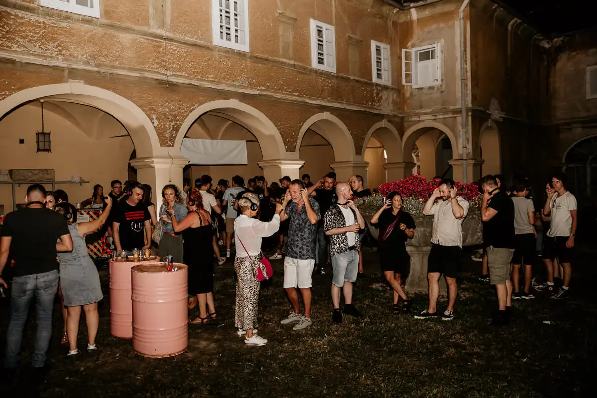 455027001_906522711521910_1648553109577032239_n