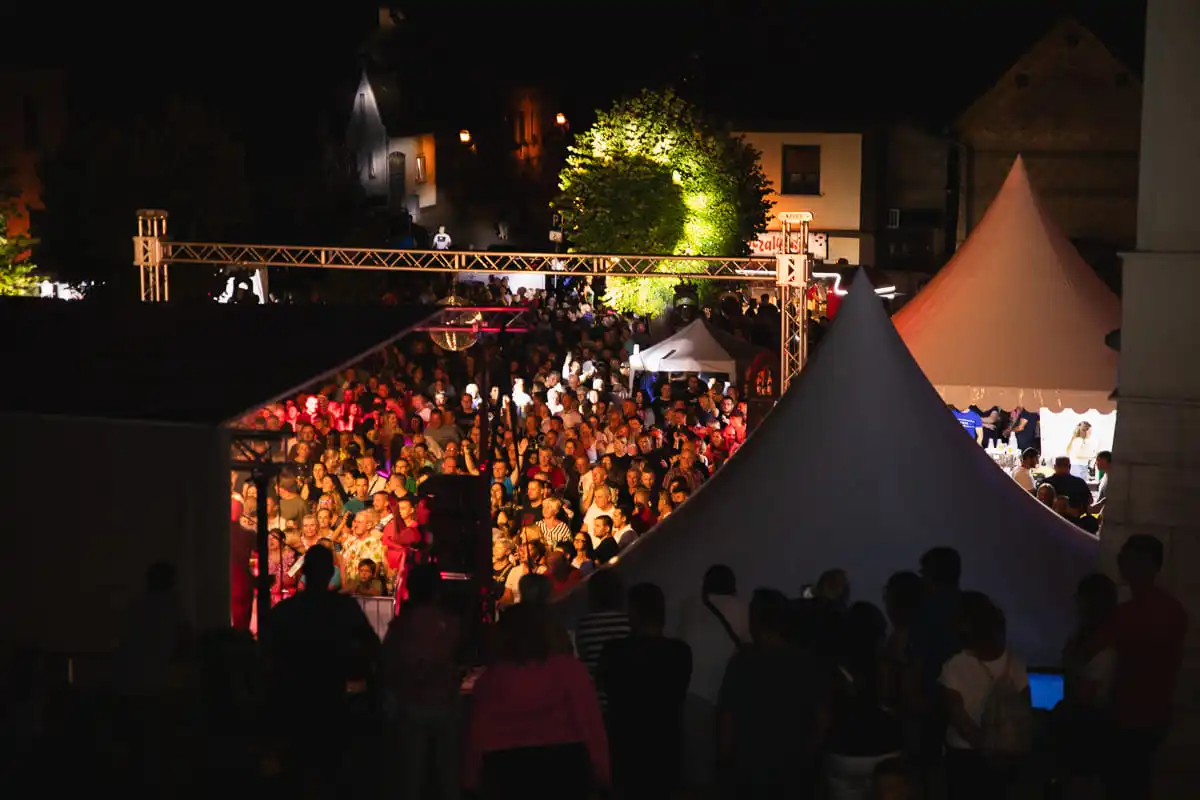 455069114_906518931522288_5093984859960969204_n