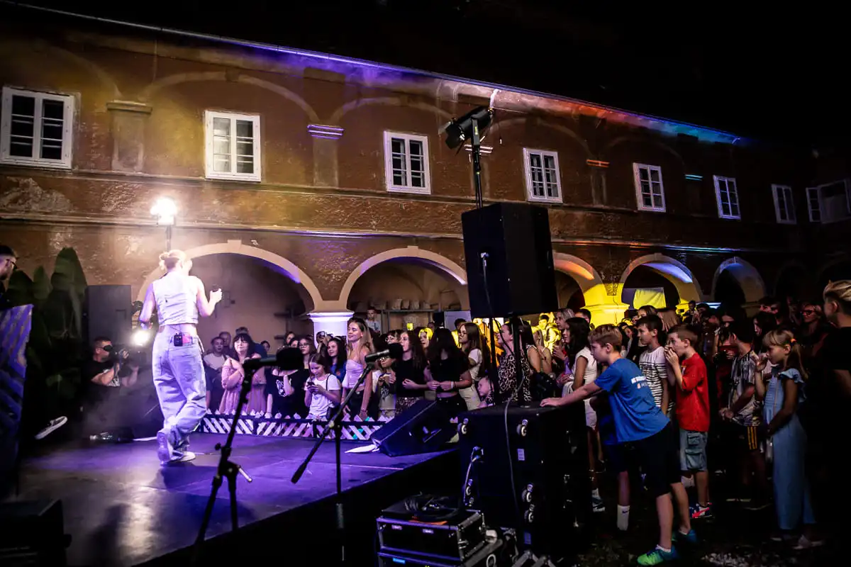 455108160_905849614922553_3192002012220743708_n