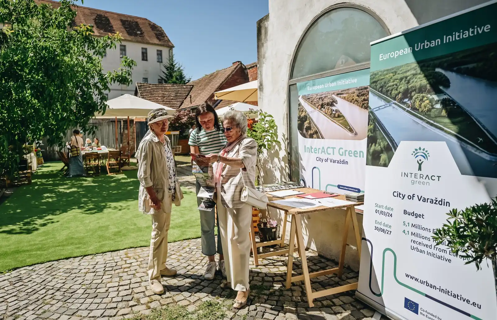 Festival_dvorista (11) Festival_dvorista (11)