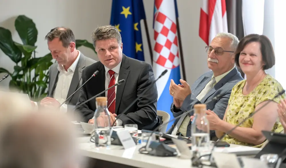 Gradsko vijeće Grada Varaždina – Foto Grad Varaždin 13 Gradsko vijeće Grada Varaždina – Foto Grad Varaždin 13