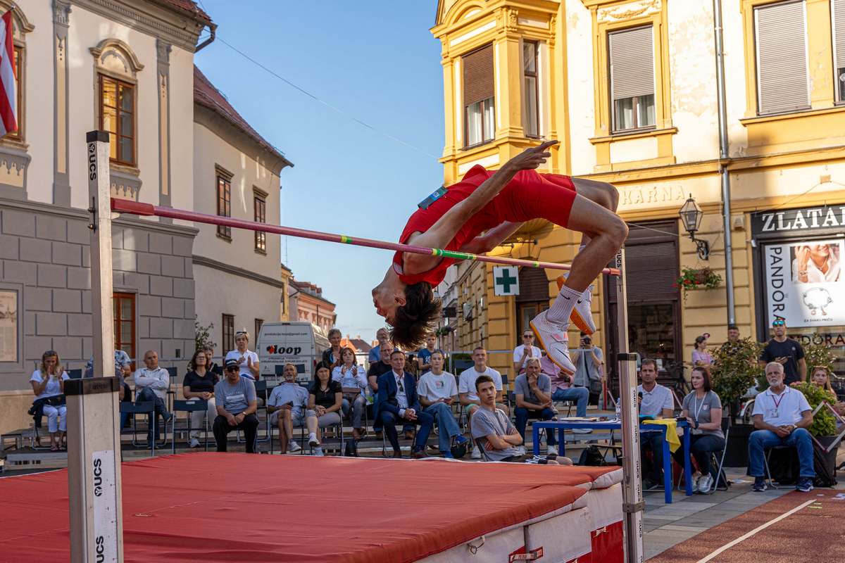 Korzo jump foto – Grad Varaždin (5)