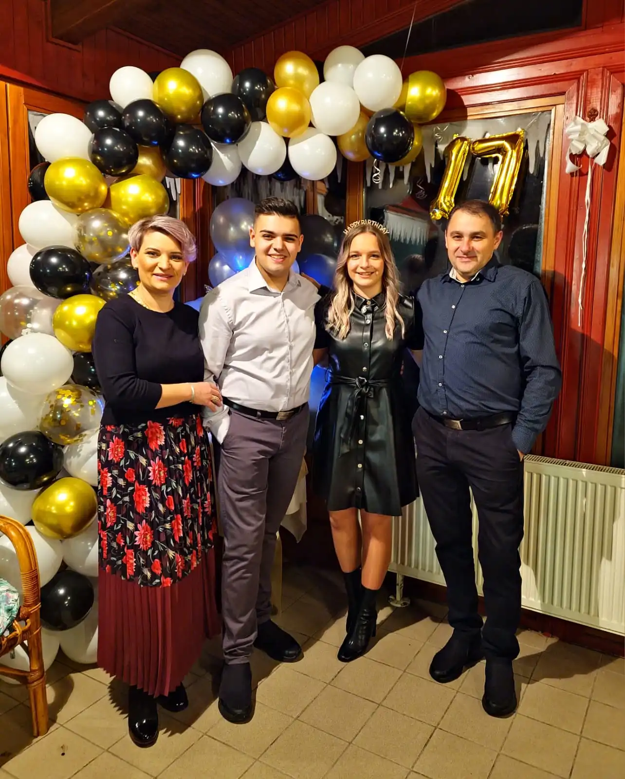 Leon sa svojim najmilijima