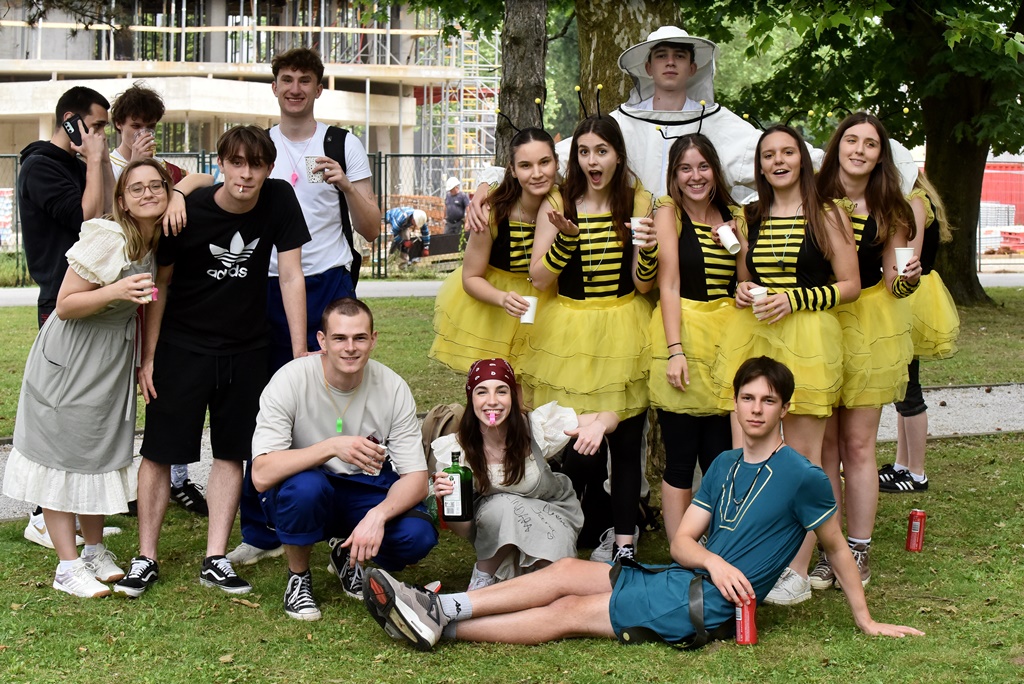 Maturanti foto – Varaždinski (21)