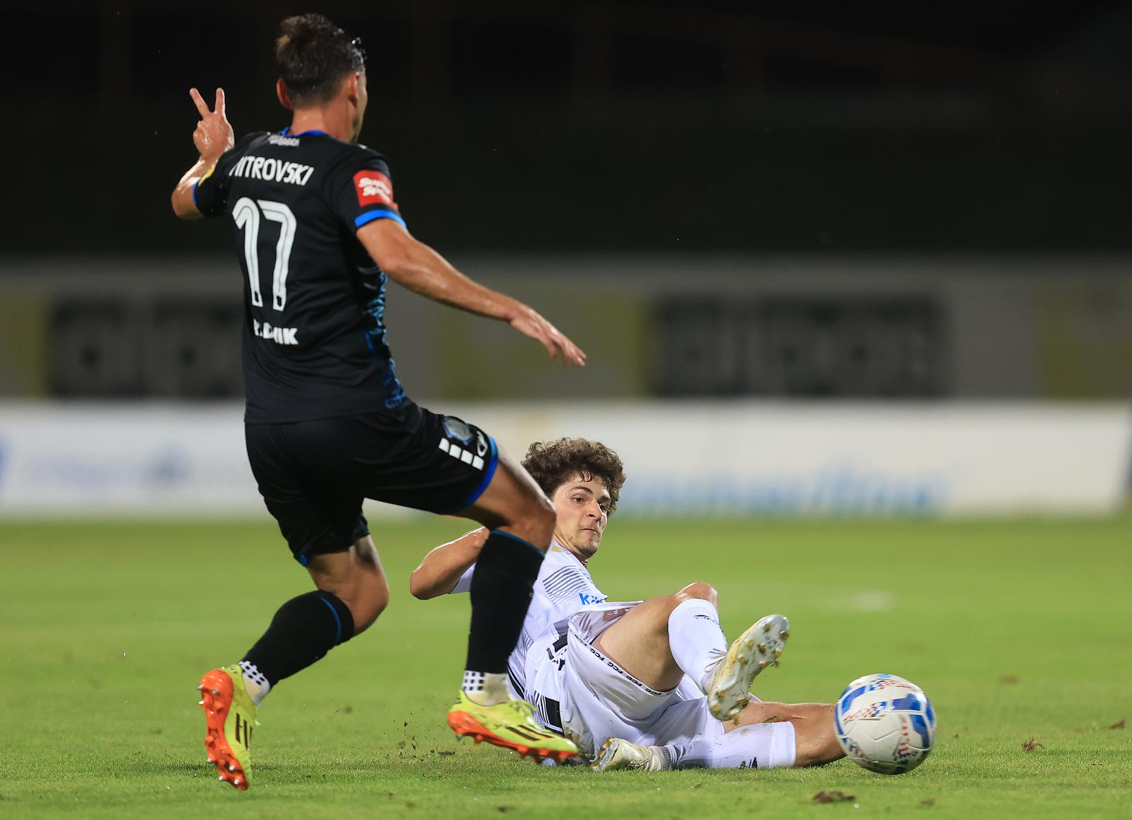 Velika Gorica: Gorica i Varaždin sastali se u 1. kolu SuperSport HNL-a Velika Gorica: Gorica i Varaždin sastali se u 1. kolu SuperSport HNL-a