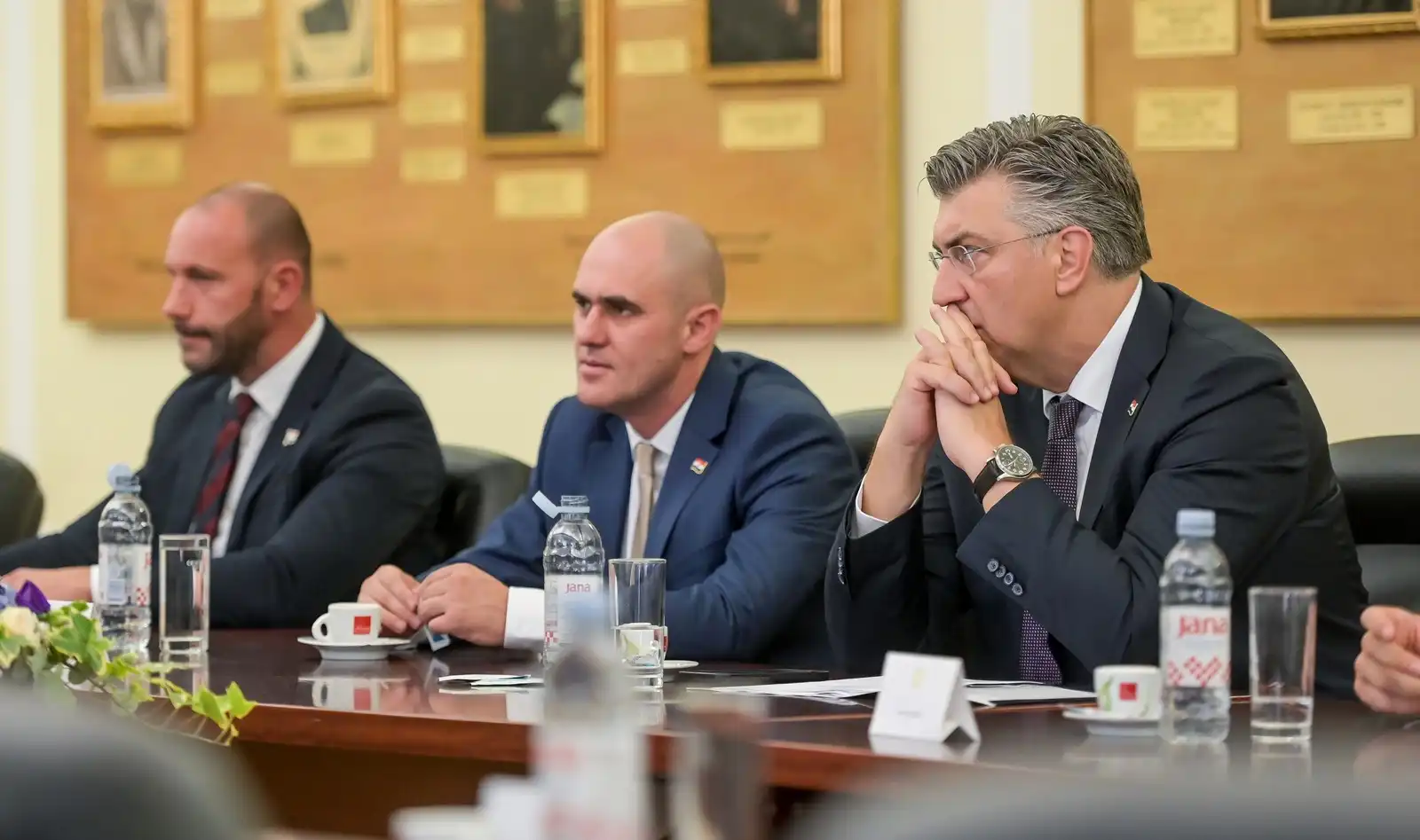 Premijer_Plenkovic_sastanak (35)