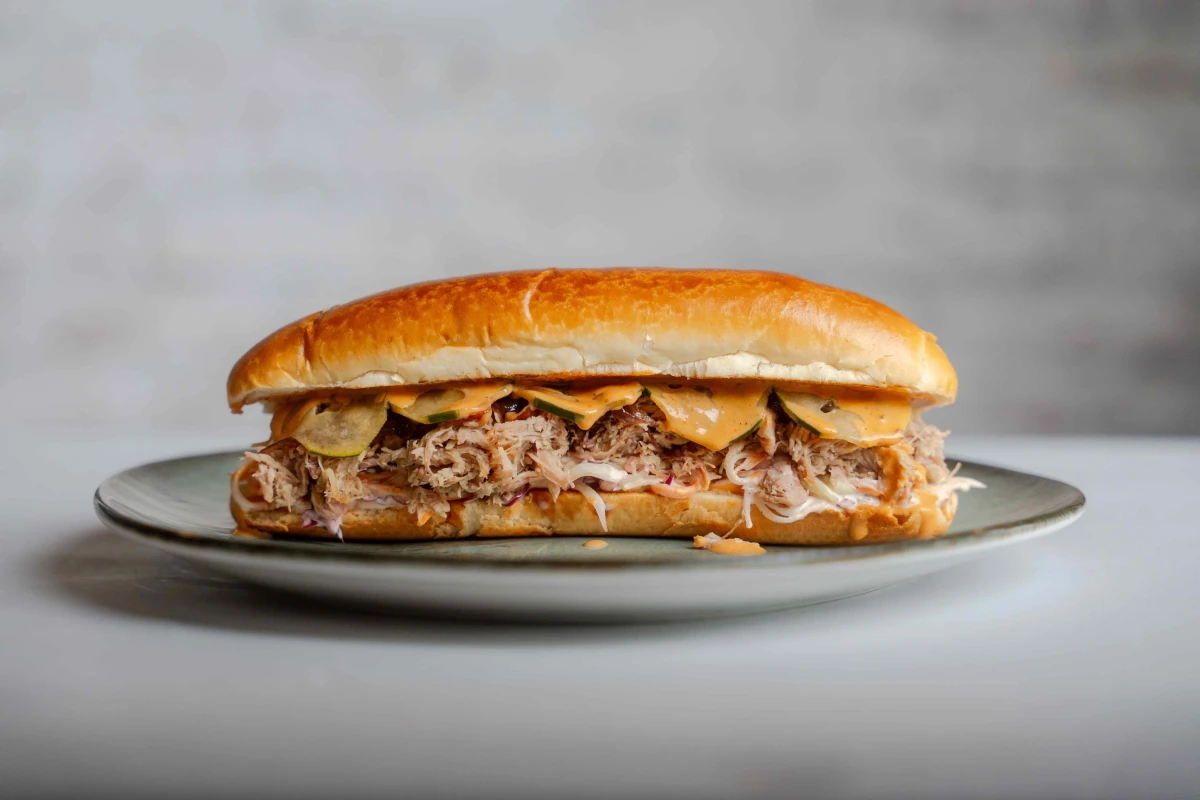 Pulled Pork sendvič_Thai Thai