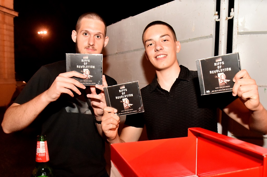 Razor Jet Riffs of revolution (10) Razor Jet Riffs of revolution (10)