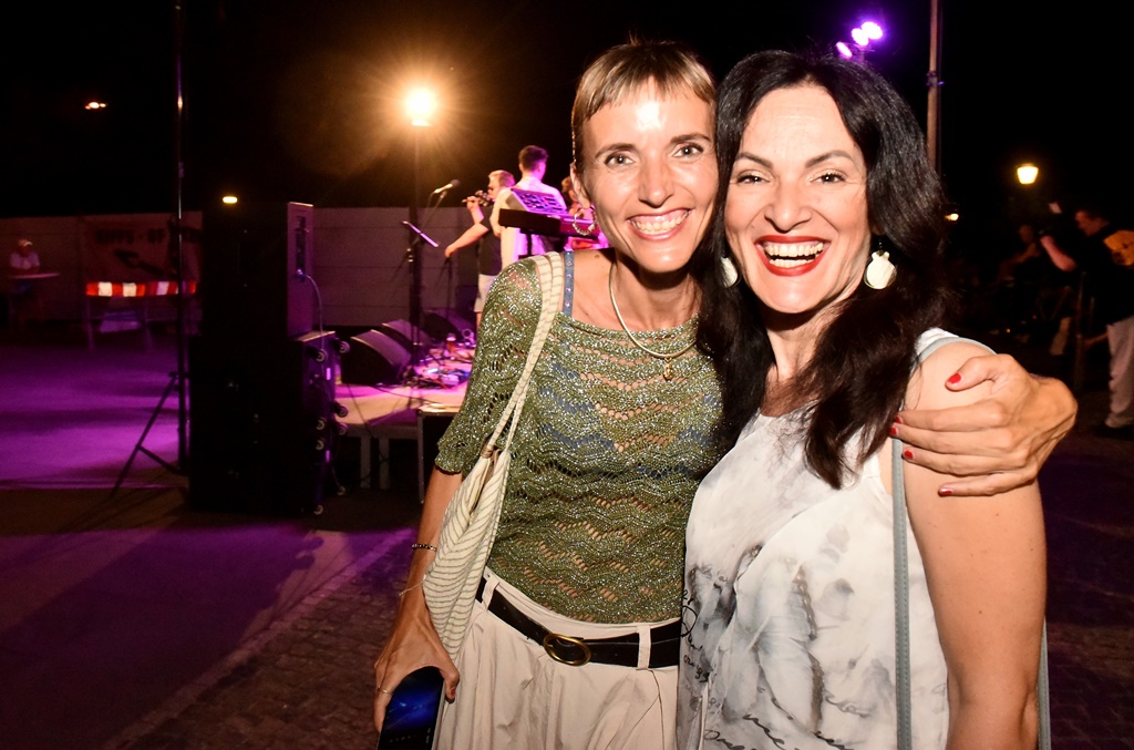 Razor Jet Riffs of revolution (20) Razor Jet Riffs of revolution (20)