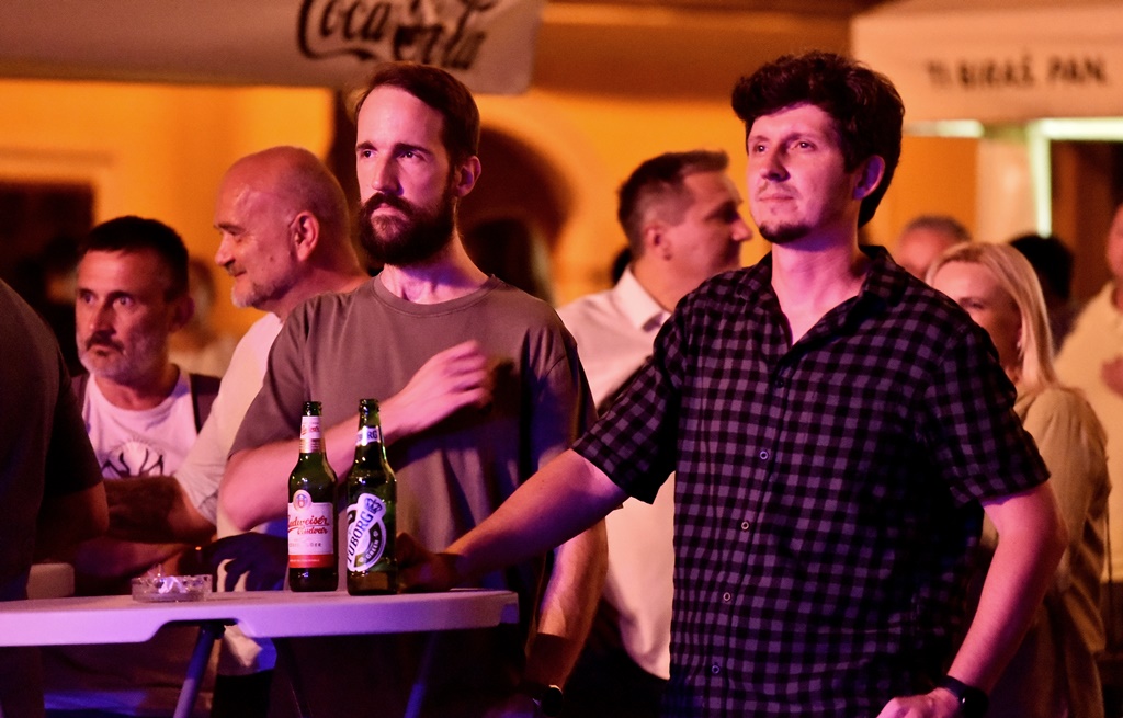 Razor Jet Riffs of revolution (28) Razor Jet Riffs of revolution (28)