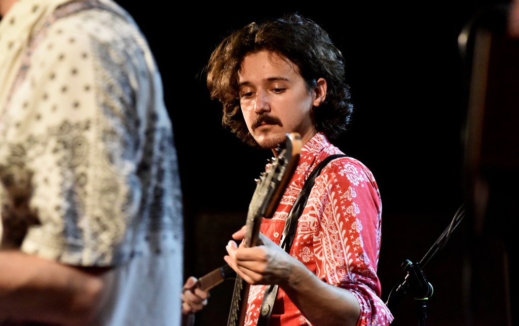 Razor Jet Riffs of revolution (7) Razor Jet Riffs of revolution (7)