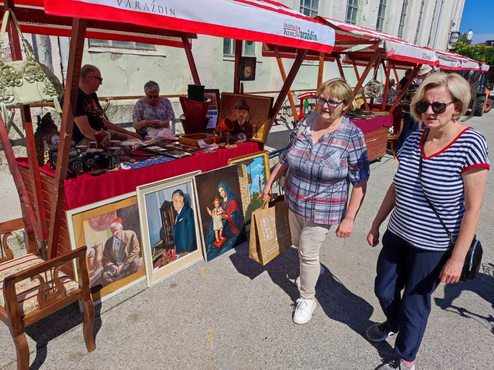 Sajam antikviteta 13