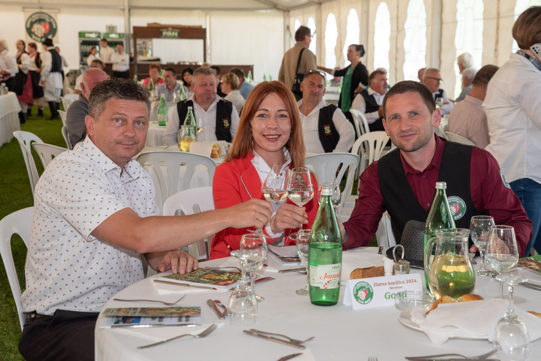 Županijska izložba vina (3)