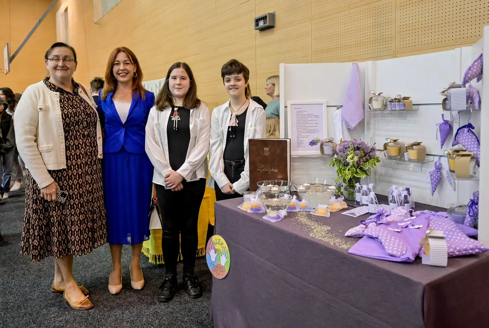 Zupanijska_smotra_ucenickih_zadruga (23) Zupanijska_smotra_ucenickih_zadruga (23)