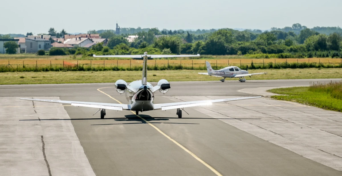 aerodrom avioni – foto grad varazdin 04 aerodrom avioni – foto grad varazdin 04