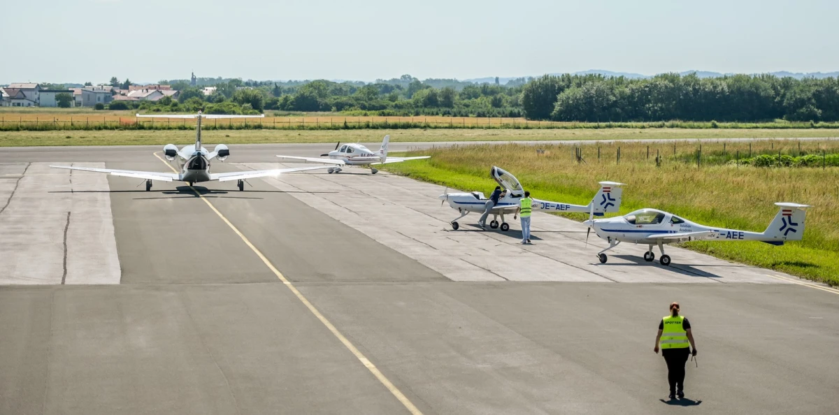 aerodrom avioni – foto grad varazdin 06 aerodrom avioni – foto grad varazdin 06