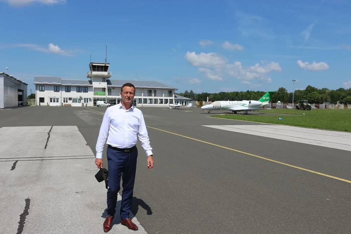 aerodrom avioni – foto grad varazdin 09 aerodrom avioni – foto grad varazdin 09