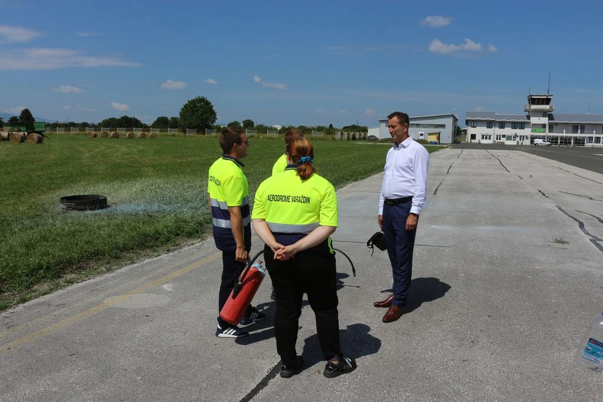 aerodrom avioni – foto grad varazdin 10 aerodrom avioni – foto grad varazdin 10