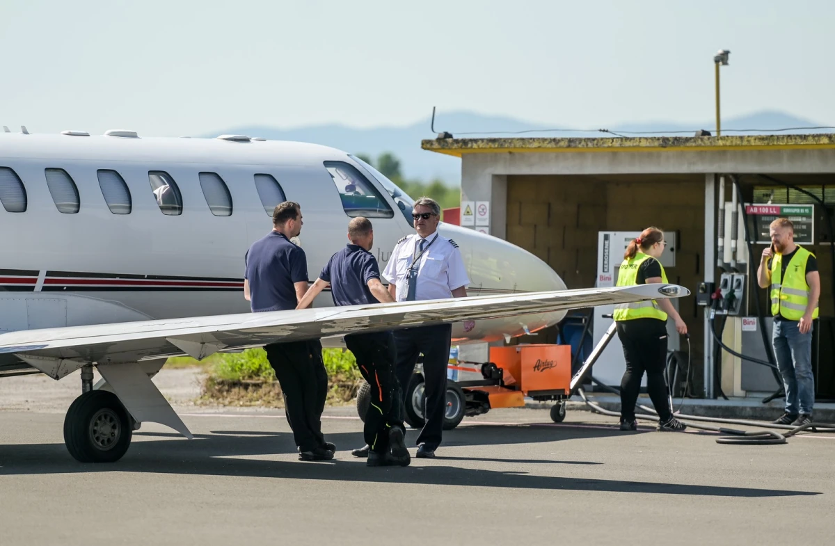 aerodrom avioni – foto grad varazdin 16 aerodrom avioni – foto grad varazdin 16