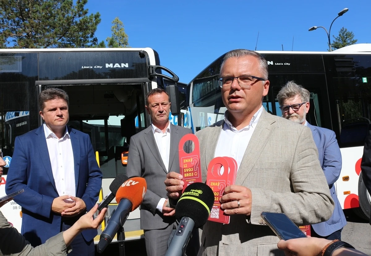 cistoca autobusi – foto grad varazdin 06