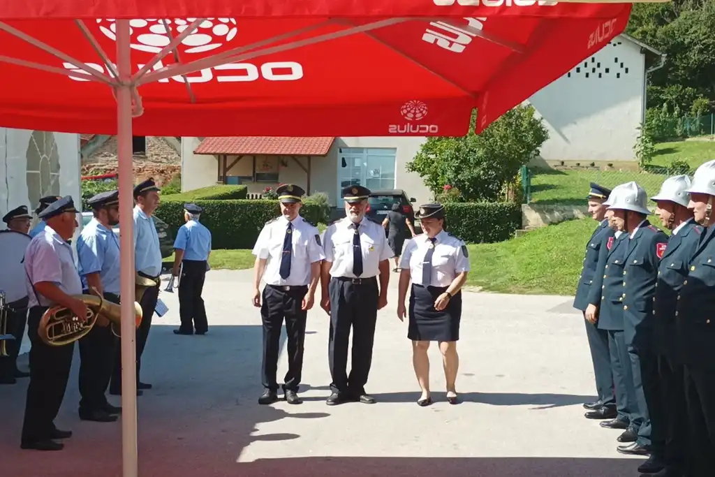 dvd grešćevina (10) dvd grešćevina (10)