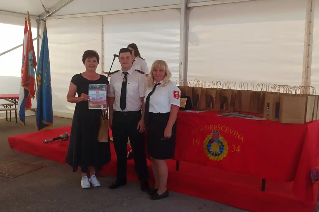 dvd grešćevina (6) dvd grešćevina (6)