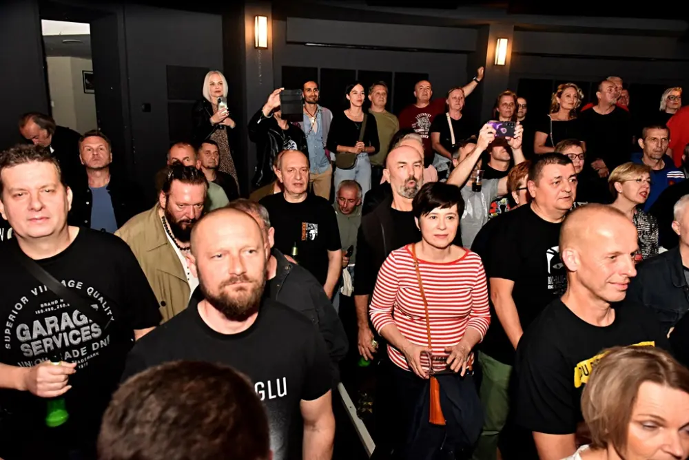 elektricni orgazam03 elektricni orgazam03