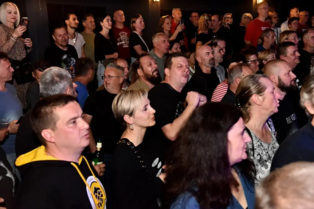 elektricni orgazam19 elektricni orgazam19