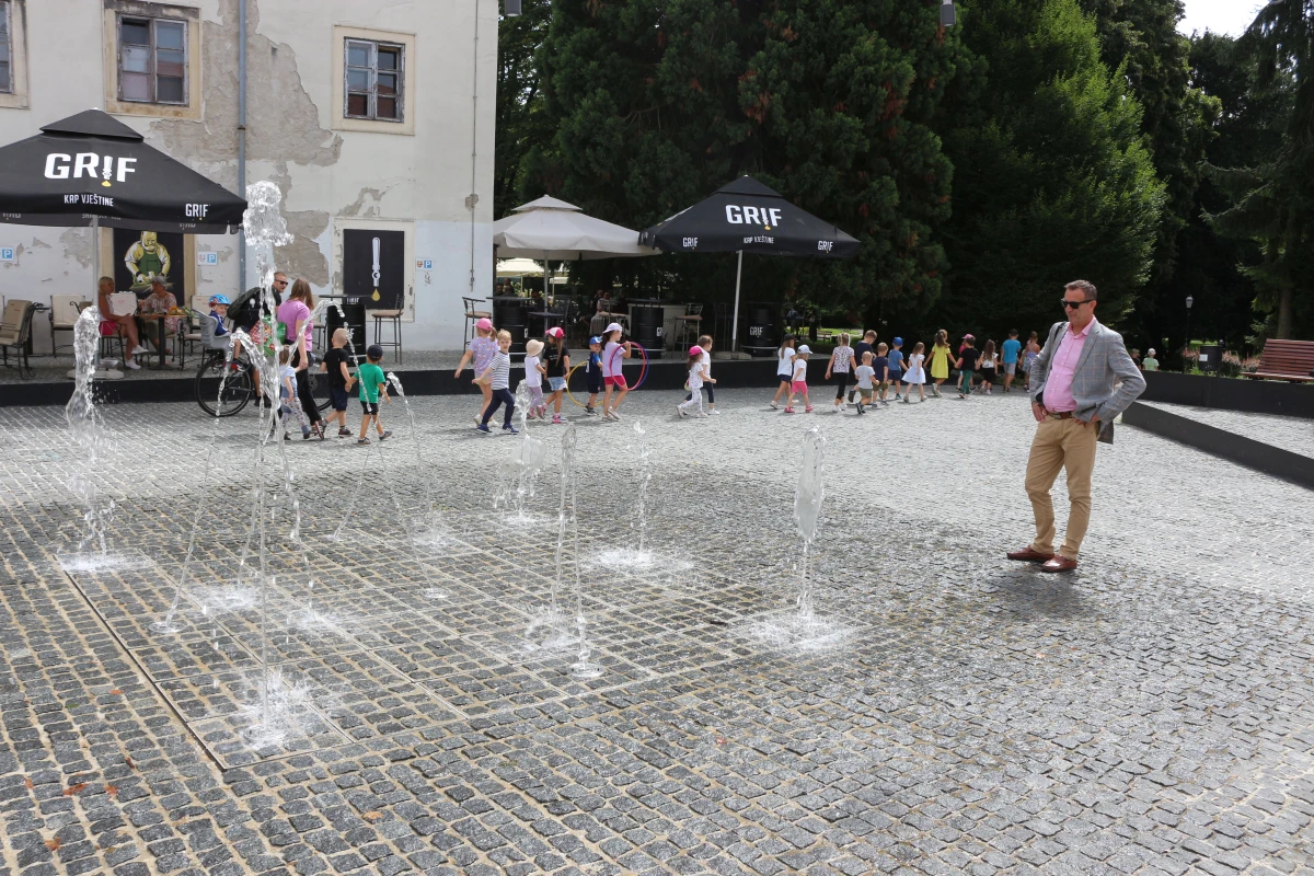 fontana – foto grad varazdin 07