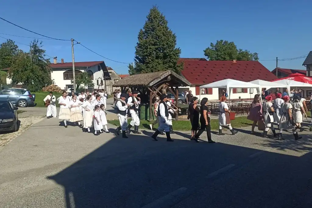 gvt ručna žetva raži (12) gvt ručna žetva raži (12)