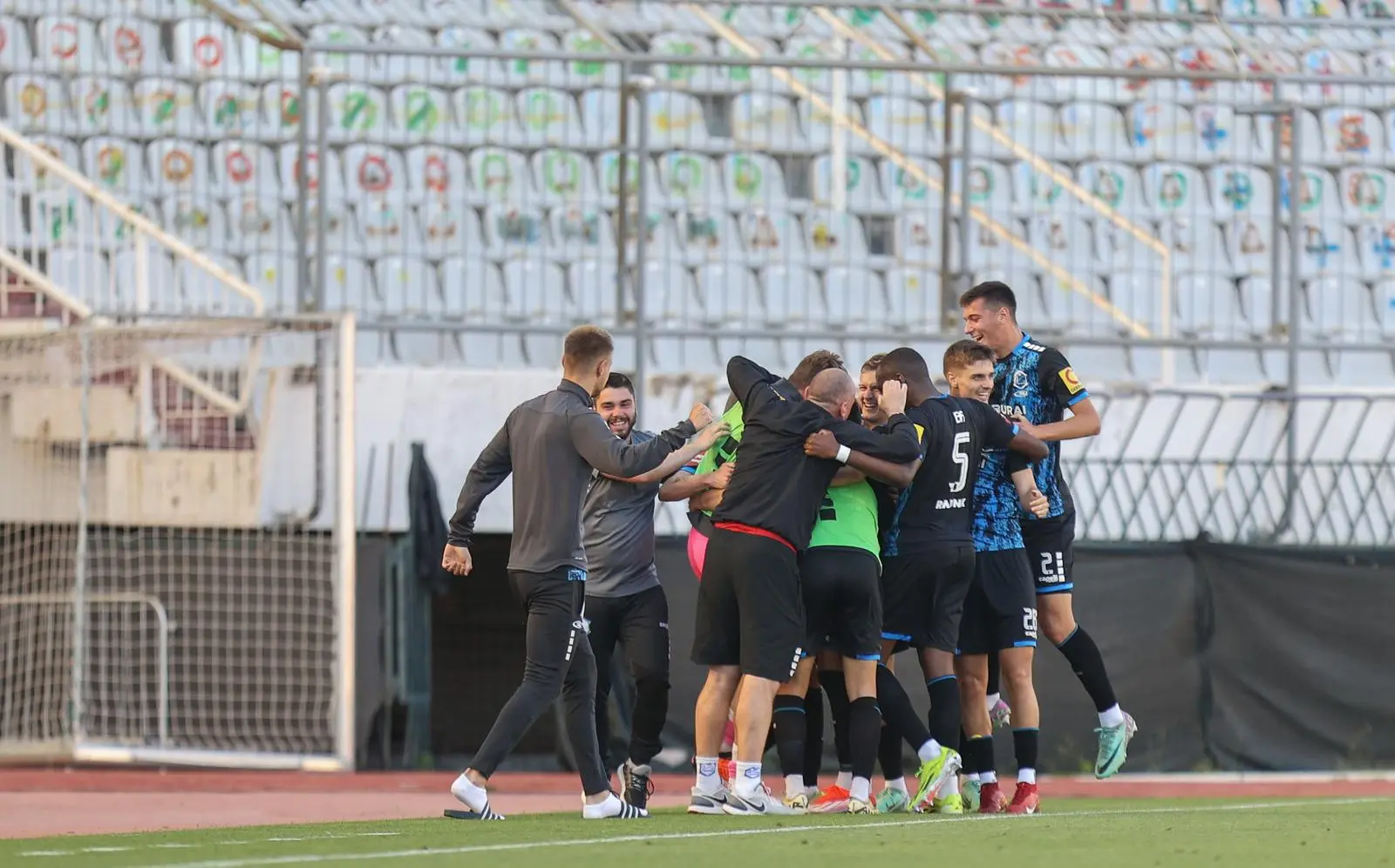 hajduk varazdin – foto ivana ivanovic pxl 2_02 hajduk varazdin – foto ivana ivanovic pxl 2_02