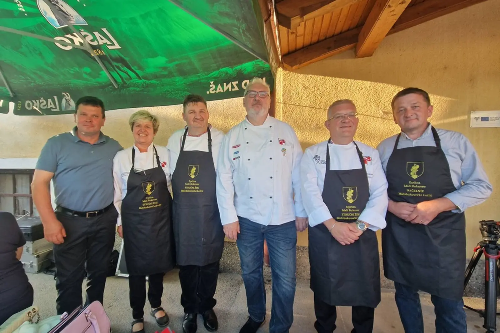 mali bukovec kotlic 16