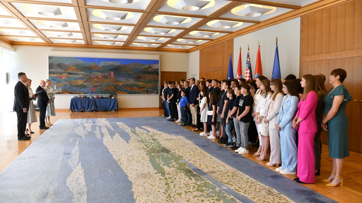 milanovic roboticari – foto ured predsjednik rh 07 milanovic roboticari – foto ured predsjednik rh 07