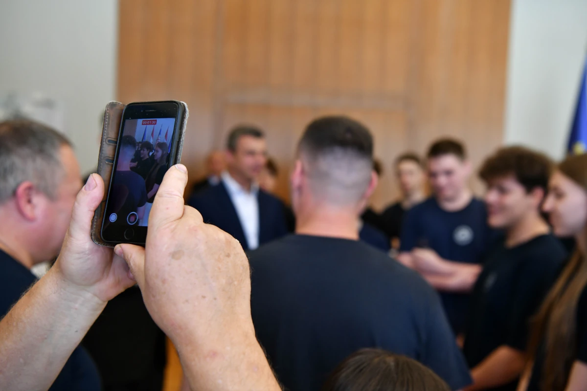 milanovic roboticari – foto ured predsjednik rh 11 milanovic roboticari – foto ured predsjednik rh 11