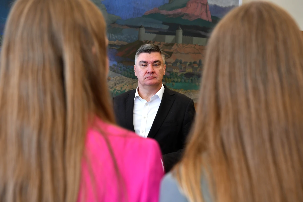 milanovic roboticari – foto ured predsjednik rh 12 milanovic roboticari – foto ured predsjednik rh 12