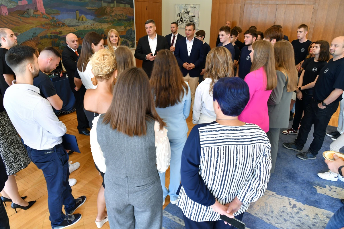 milanovic roboticari – foto ured predsjednik rh 34 milanovic roboticari – foto ured predsjednik rh 34