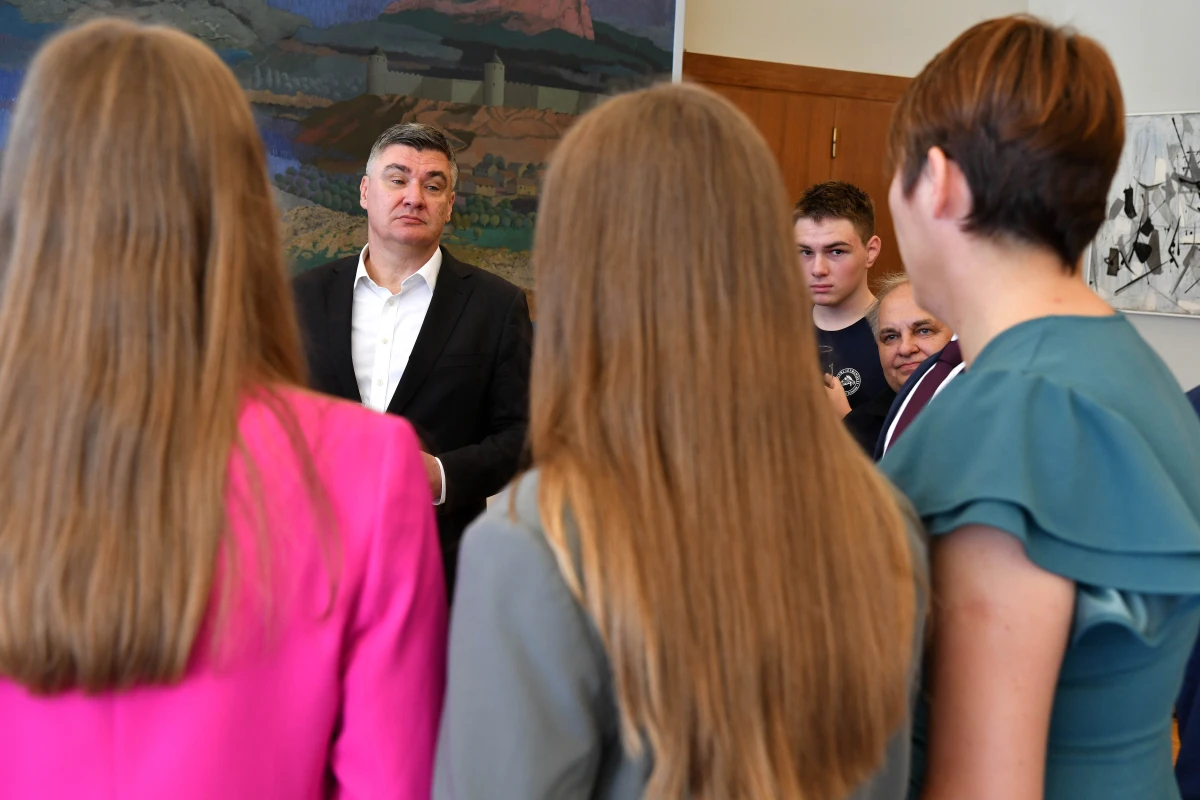 milanovic roboticari – foto ured predsjednik rh 35 milanovic roboticari – foto ured predsjednik rh 35